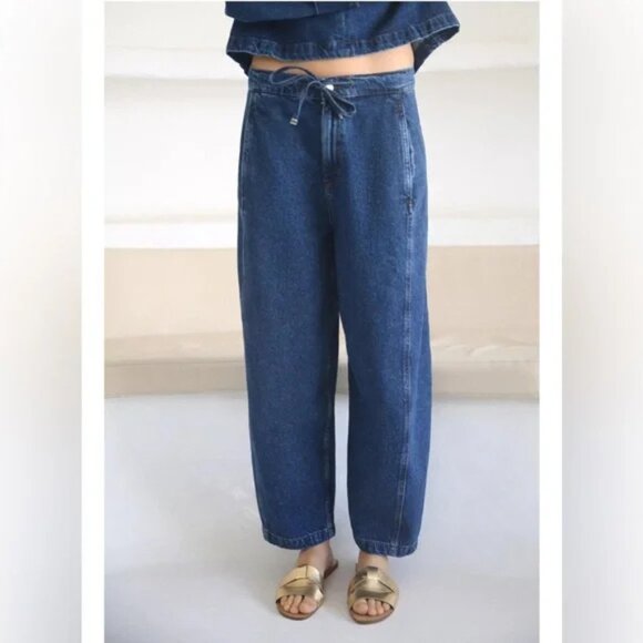 ZARA Z1975 HIGH-WAISTED DRAWSTRING JEANS. Mid-blue L $69.00 MSRP. Worn once. - Picture 2 of 4